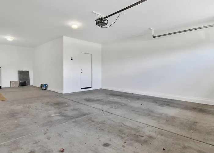 Stylish & Modern Near Downtown Gilbert! * Gilbert